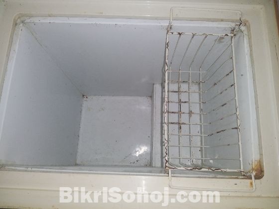 ডিপ ফ্রিজ (Used)